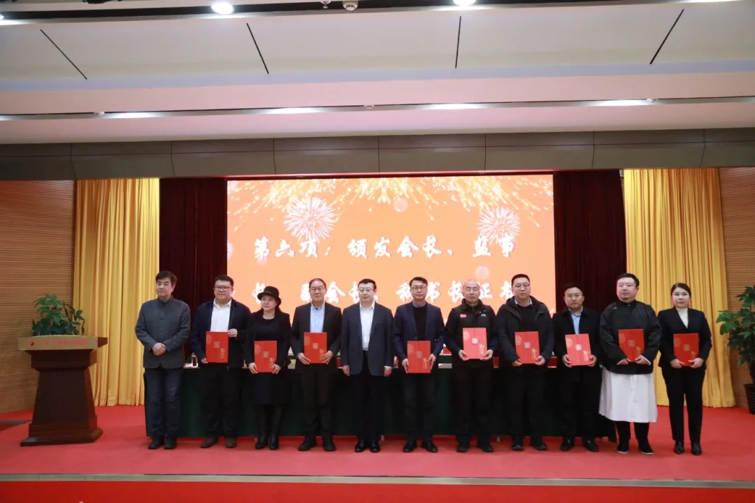 图片8.jpg 图片8.jpg